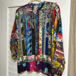 Johnny Was 100% silk button down blouse with side slits and wow colors XS